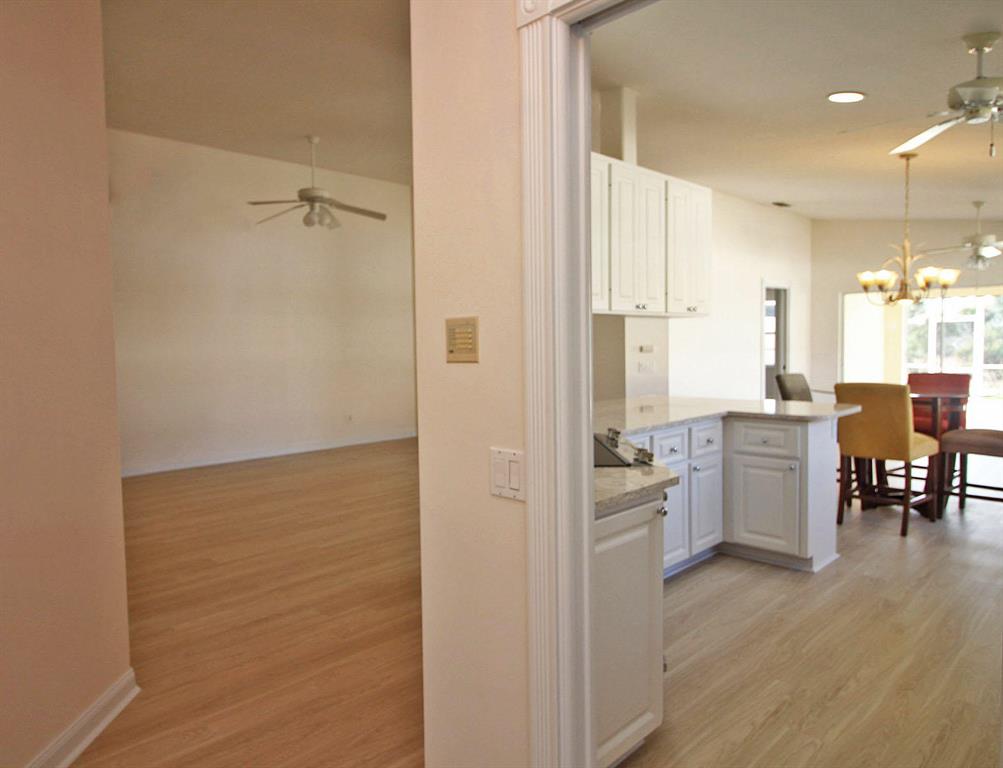 DOUBLE TREE,Lost Lake - Residential