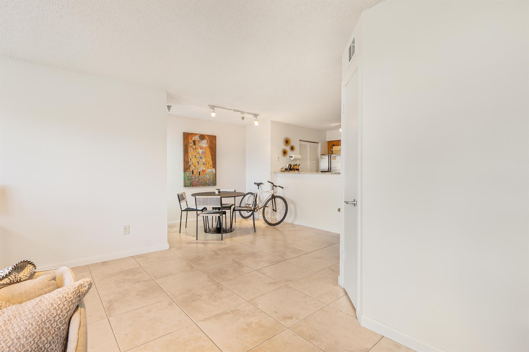 1215 Crystal Way K