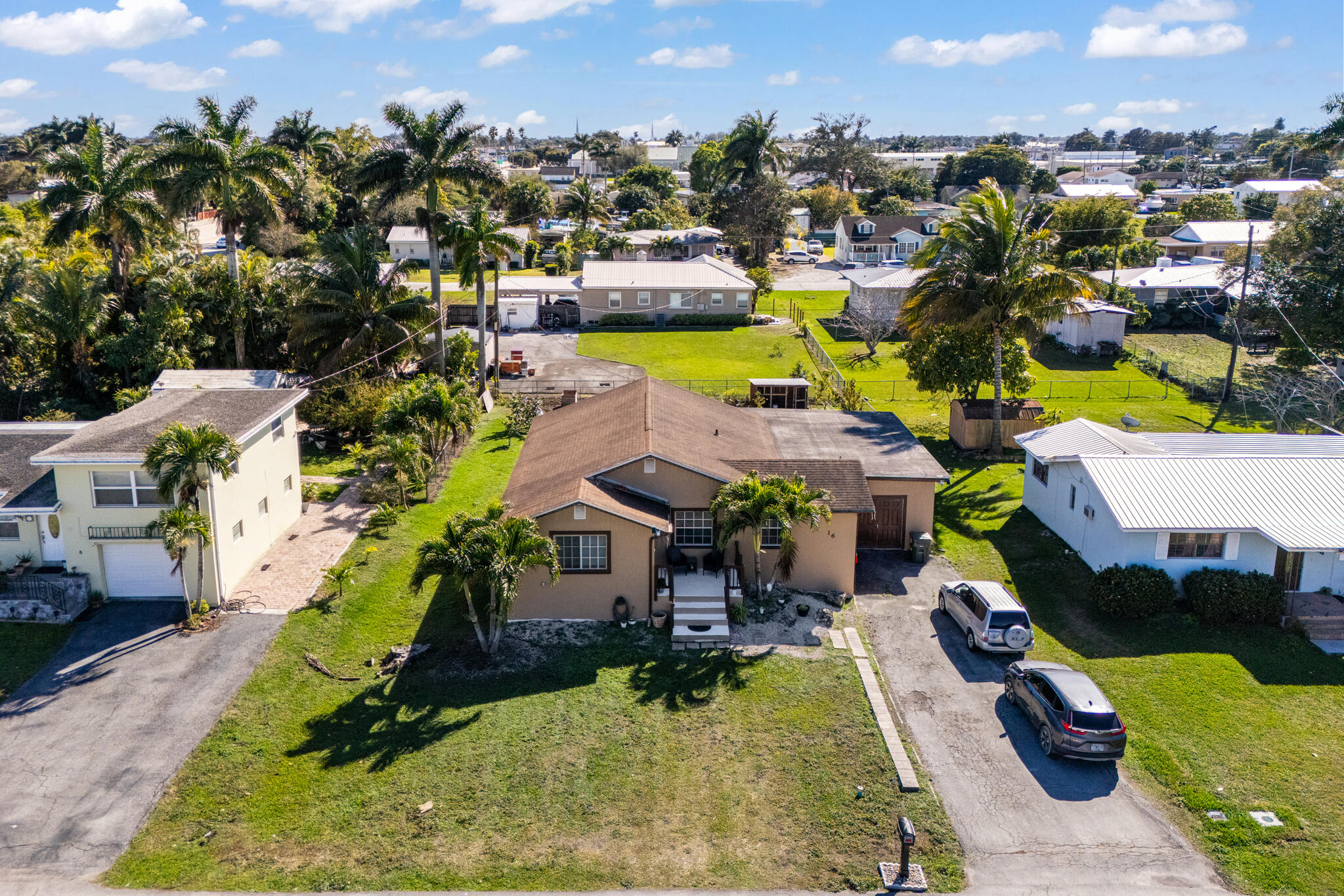 S/D OF LOT 17, 31-43-37 AMND PL IN - Residential