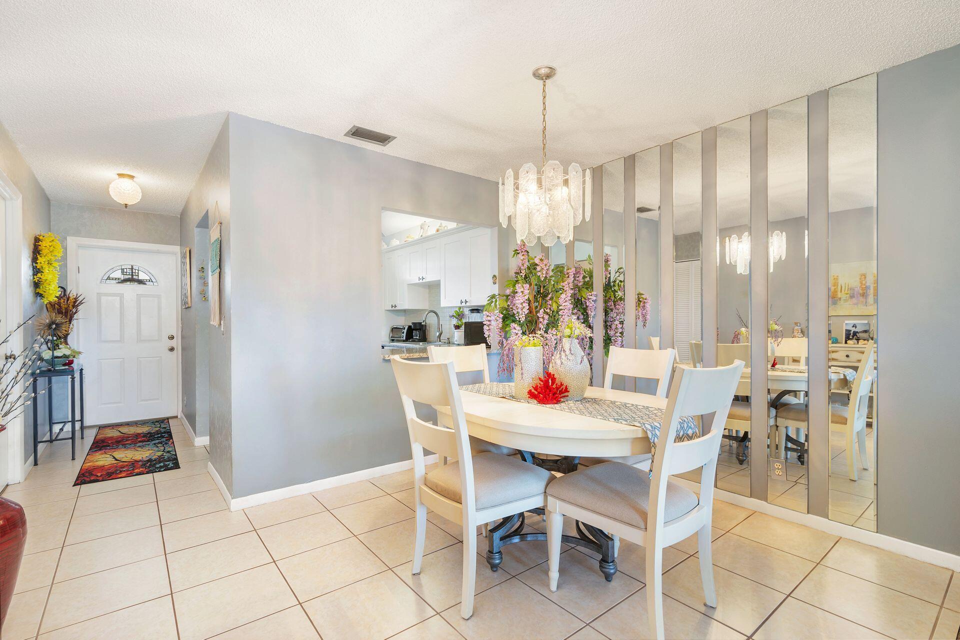 116 Golden Lakes Boulevard
