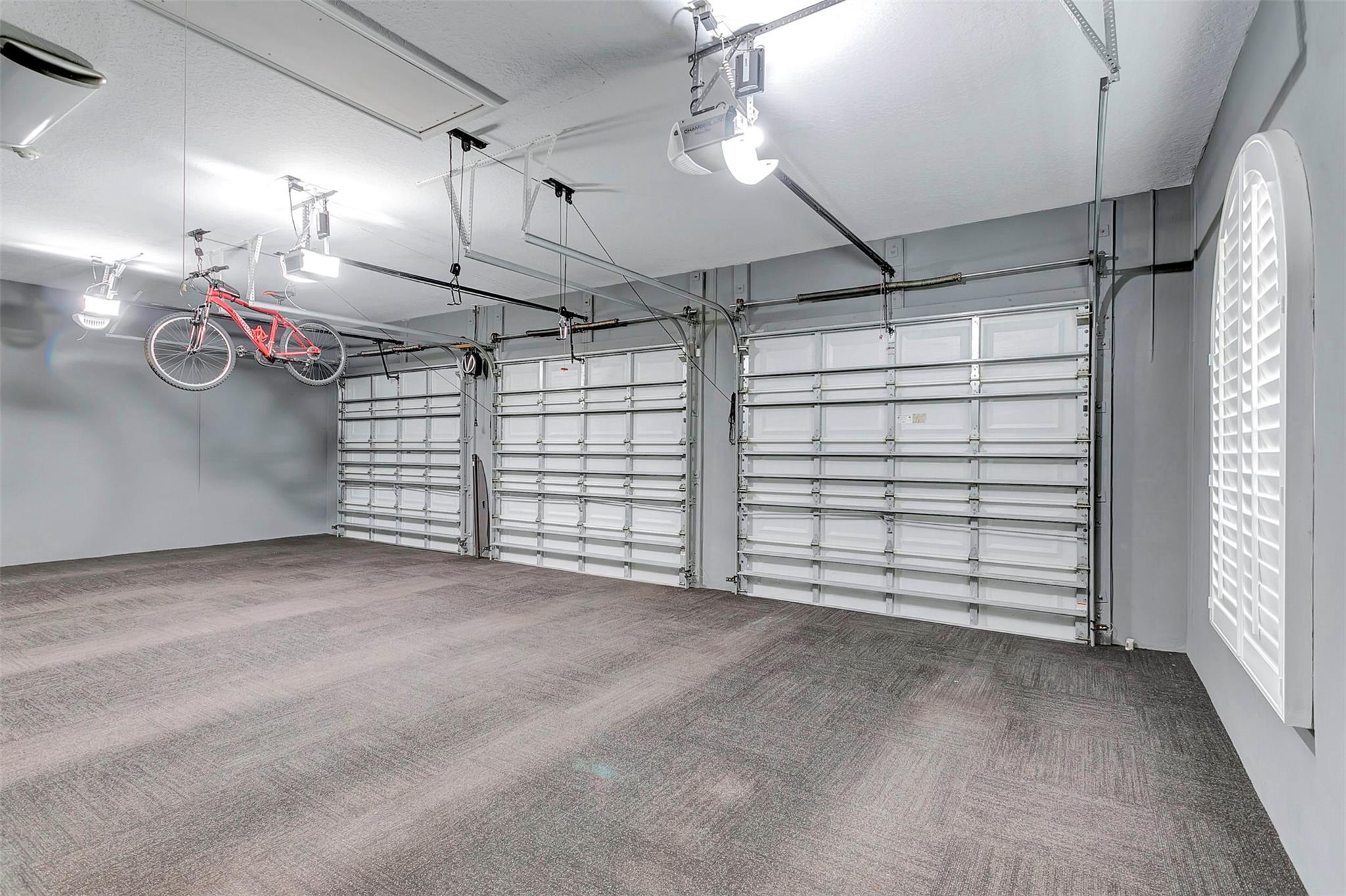 Acreage & Unrec - Residential