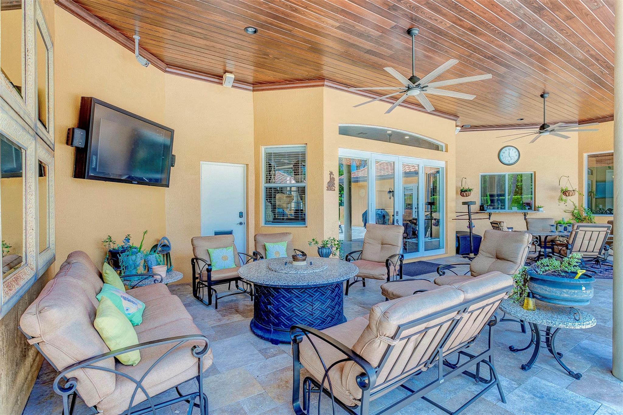 Acreage & Unrec - Residential