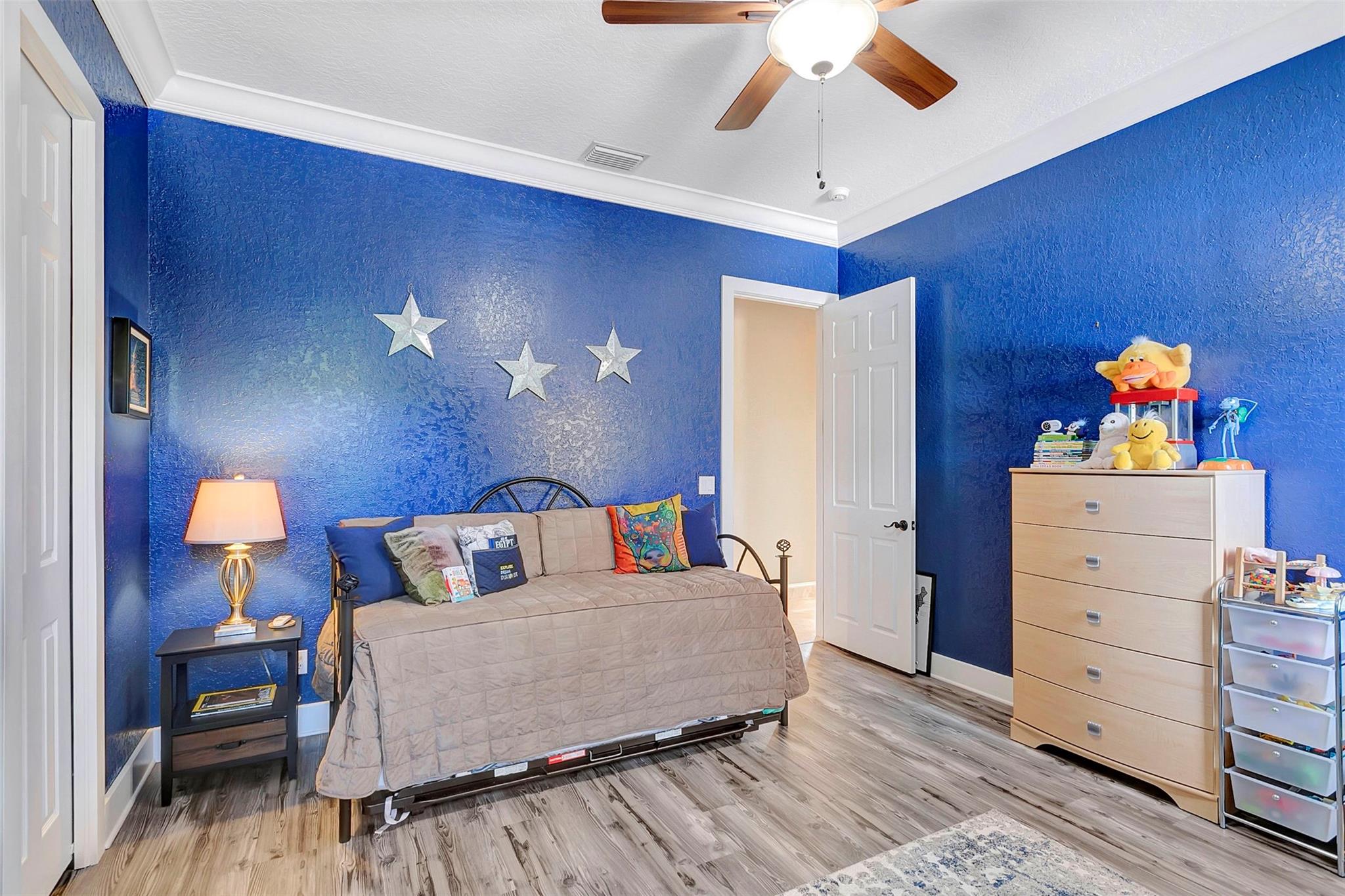 Acreage & Unrec - Residential