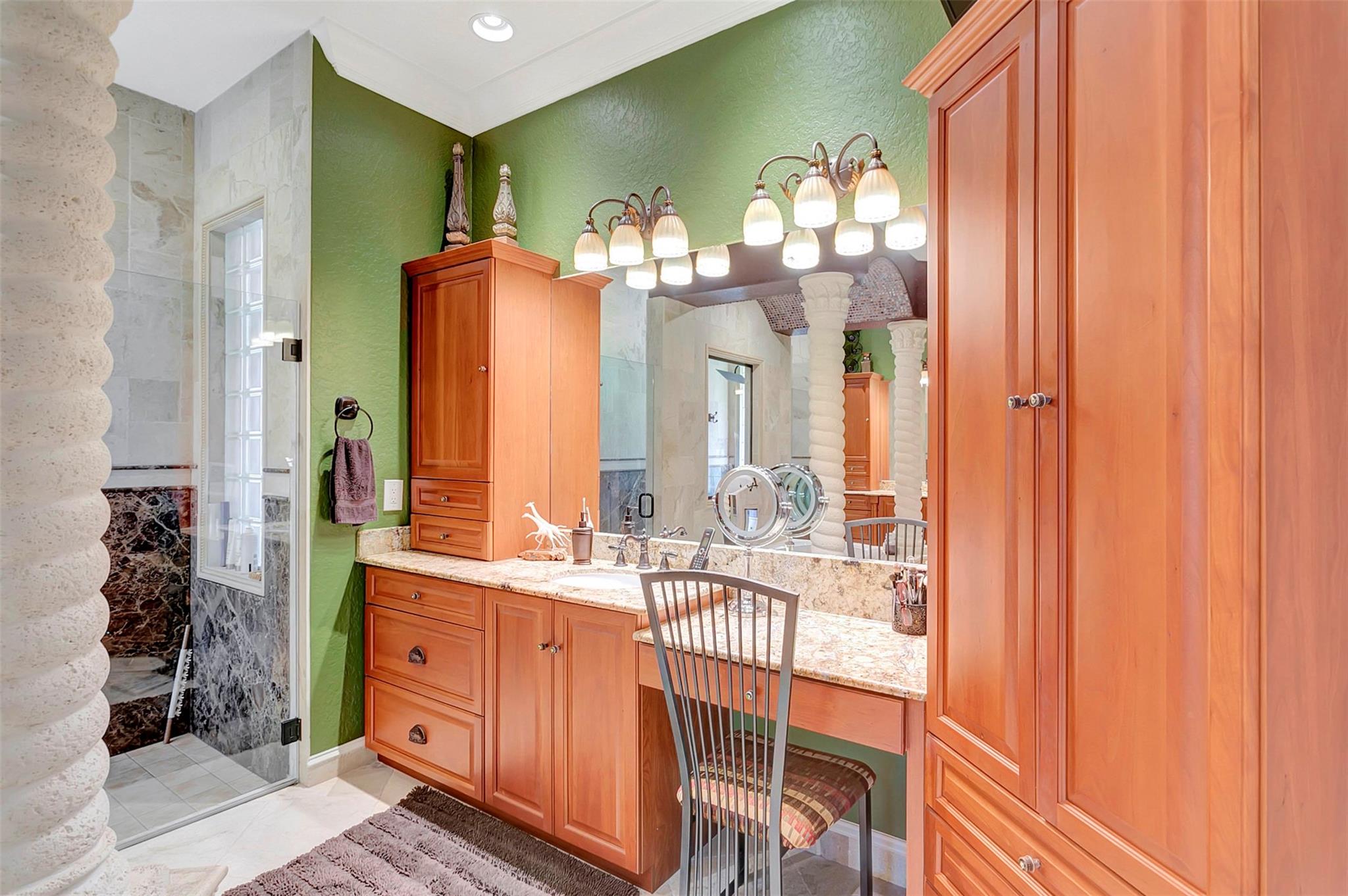 Acreage & Unrec - Residential