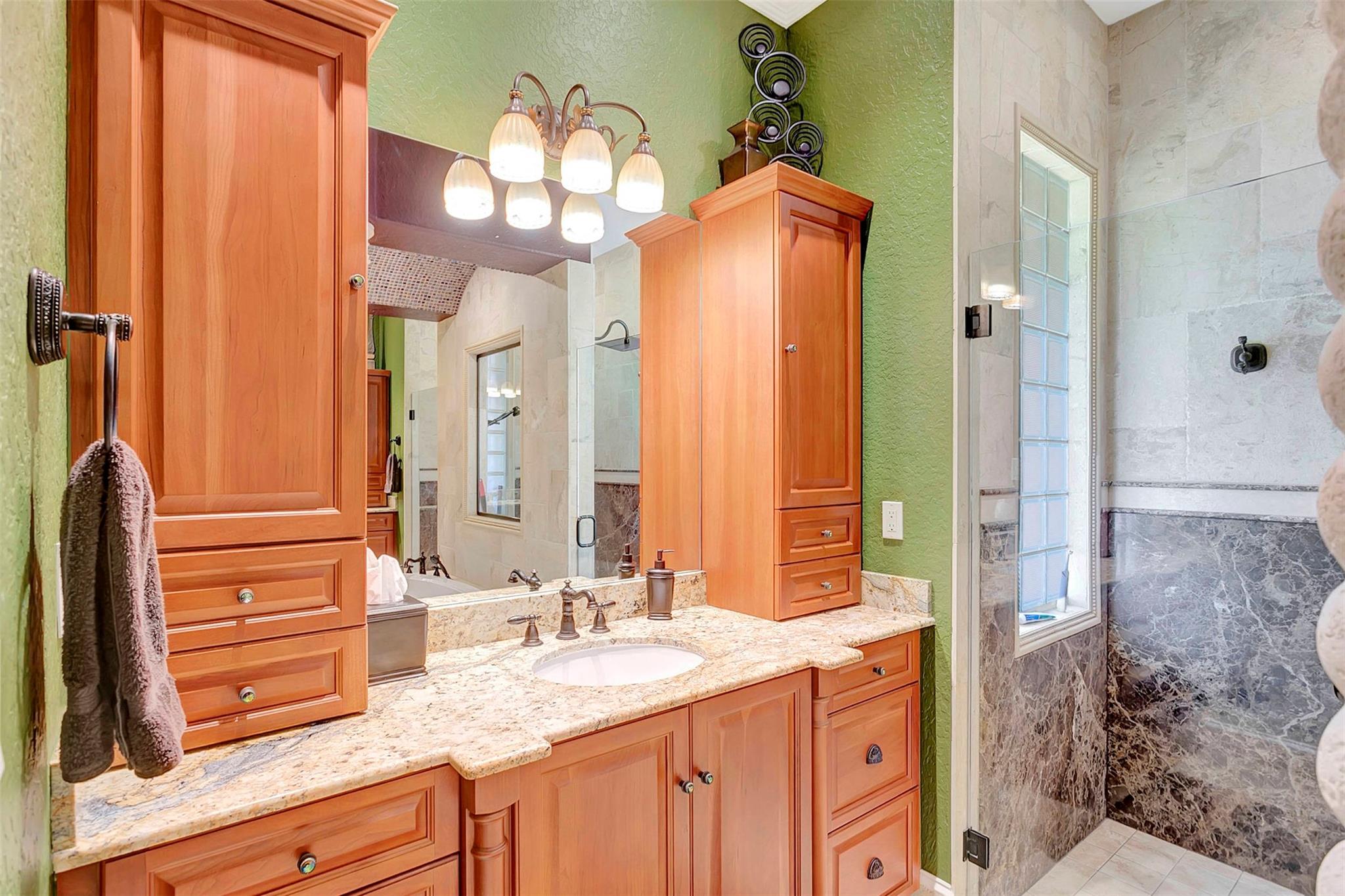 Acreage & Unrec - Residential