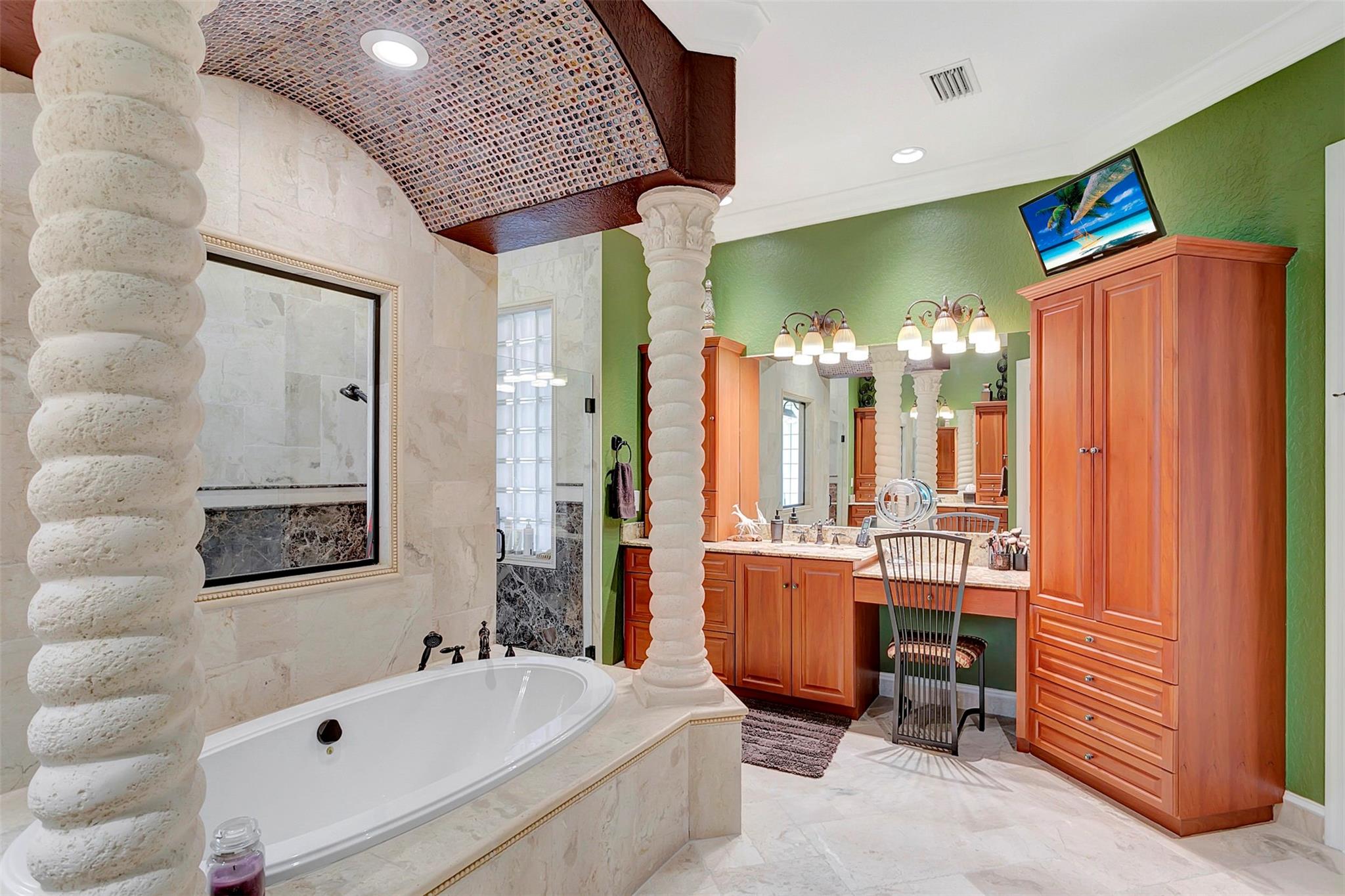 Acreage & Unrec - Residential