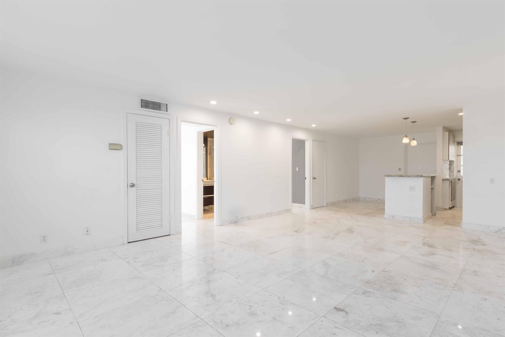 2420 SE 17th Street Street 401c