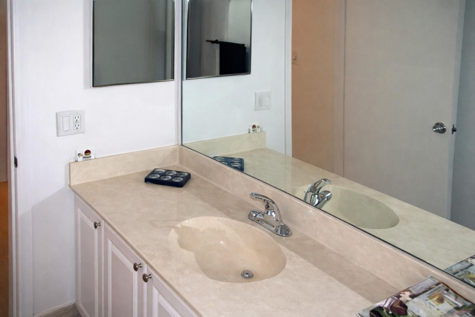 BELASERA AT PINE ISLAND CONDO - Residential Lease