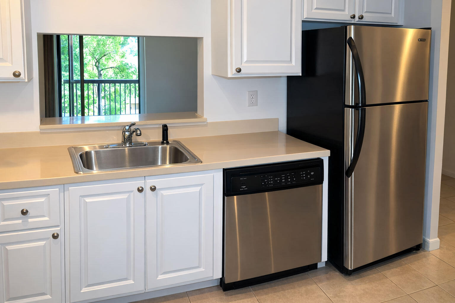 BELASERA AT PINE ISLAND CONDO - Residential Lease