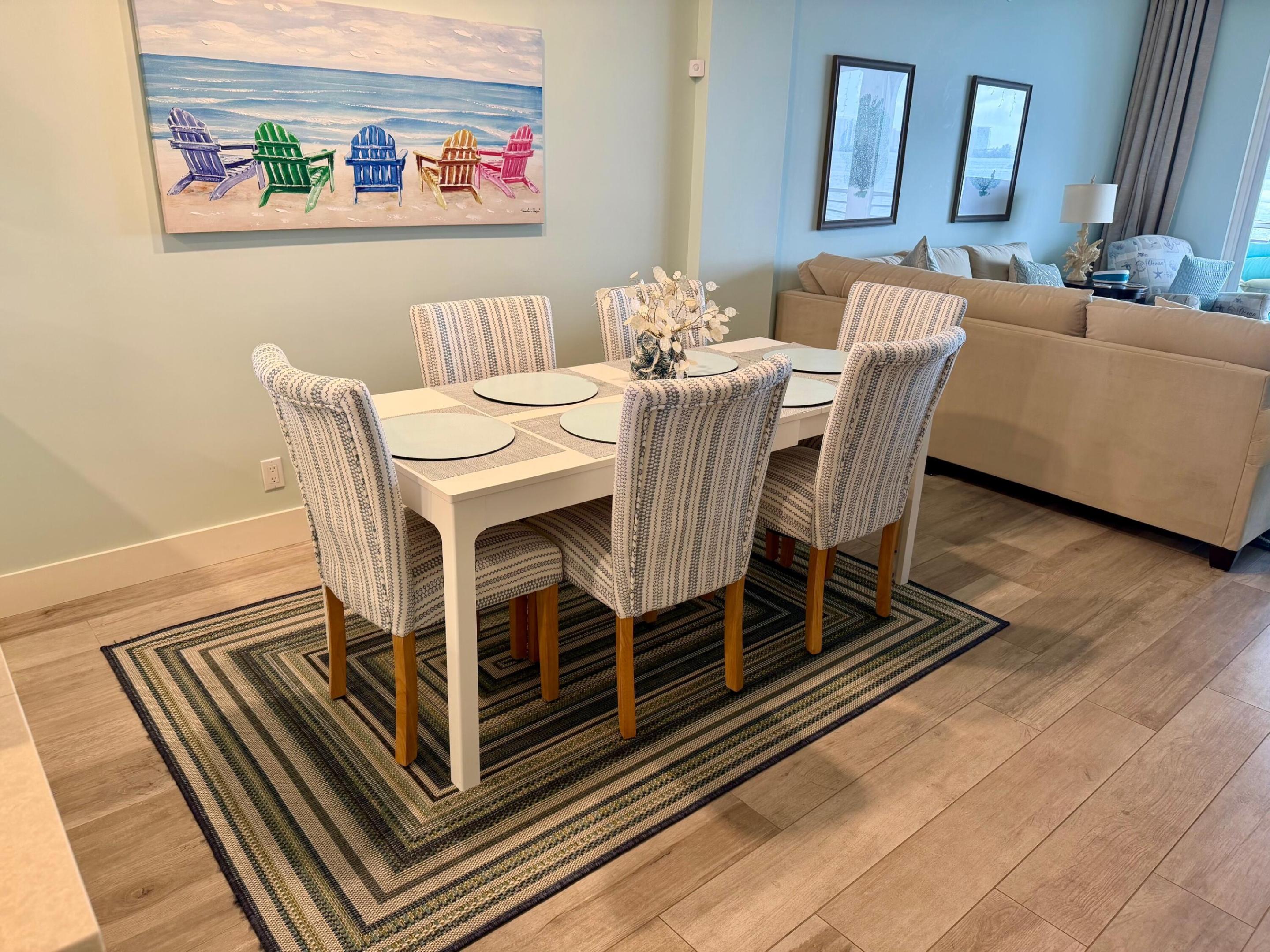 PARADISE HARBOUR CONDO - Residential