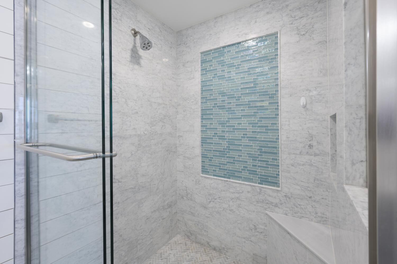 PARADISE HARBOUR CONDO - Residential