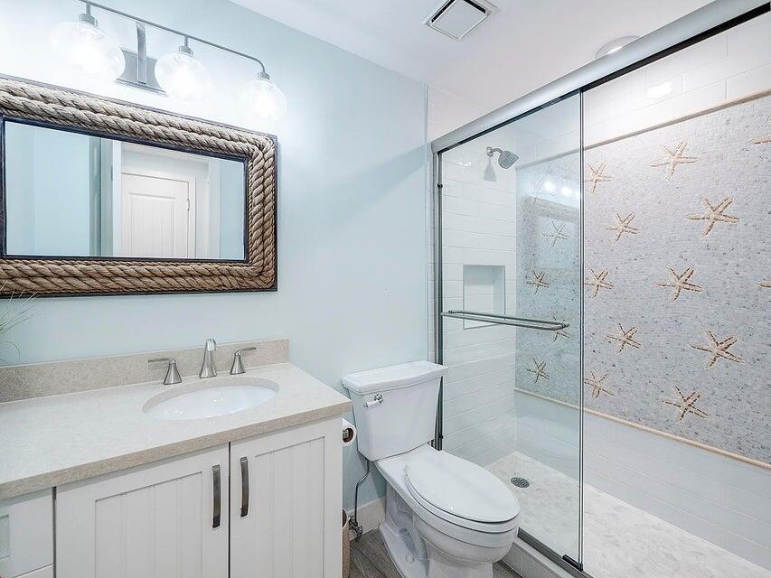 PARADISE HARBOUR CONDO - Residential