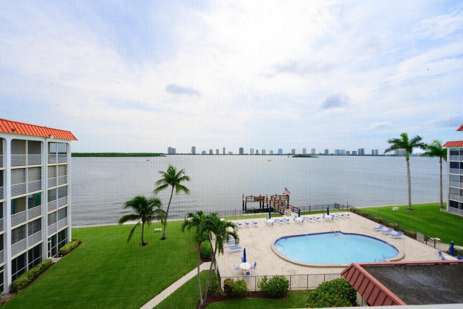 PARADISE HARBOUR CONDO - Residential