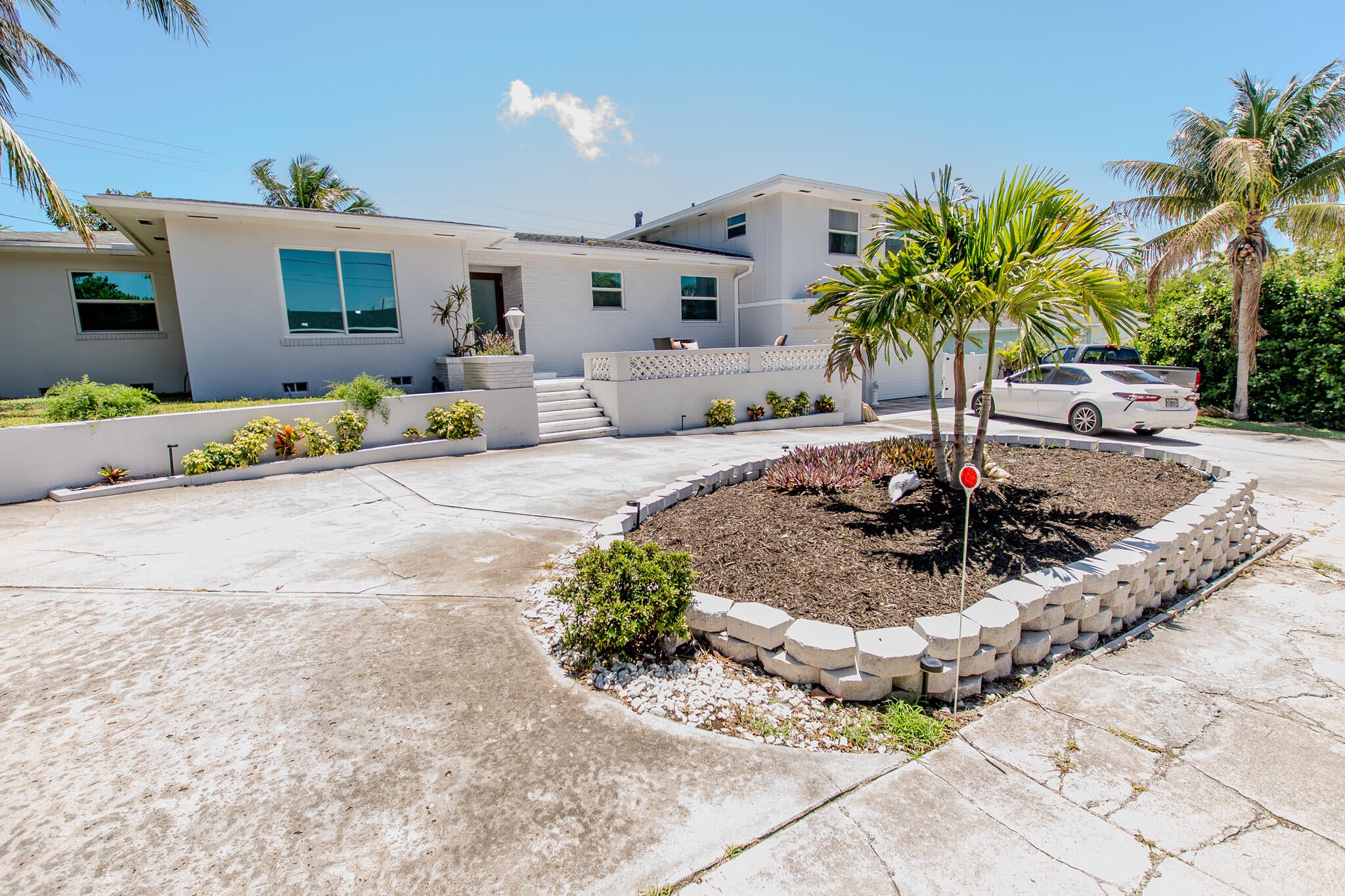 2192 Quail Trail, Lake Worth FL 33461