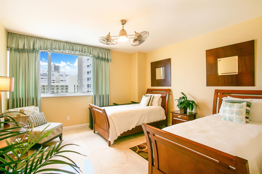 RESORT AT SINGER ISLAND R - Residential