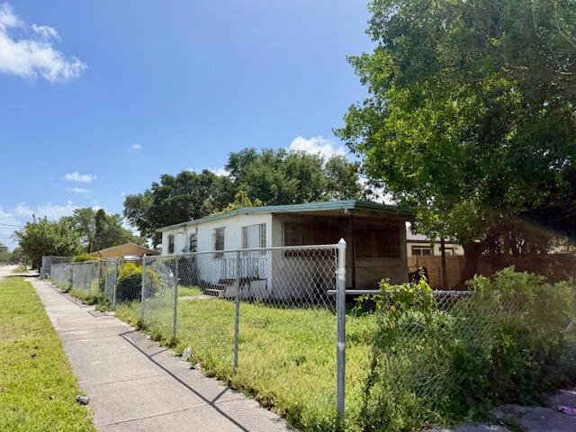 OAKLAND PARK - Residential