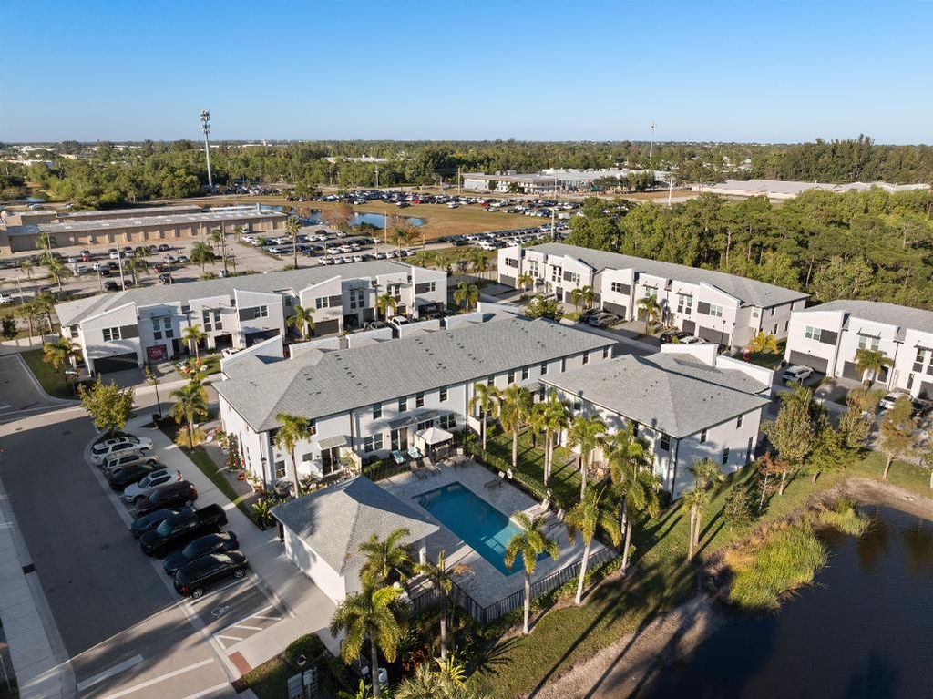 Photo of 3931 SE Mentmore Lane, Stuart, FL 34997 (MLS # R11148503)