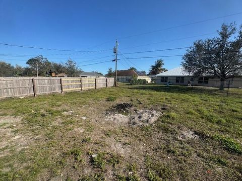 A home in Port St Lucie