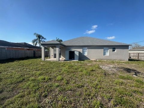 A home in Port St Lucie