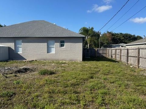 A home in Port St Lucie