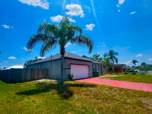 Photo of 792 SW Nichols Terrace, Port Saint Lucie, FL 34953 (MLS # R11061073)