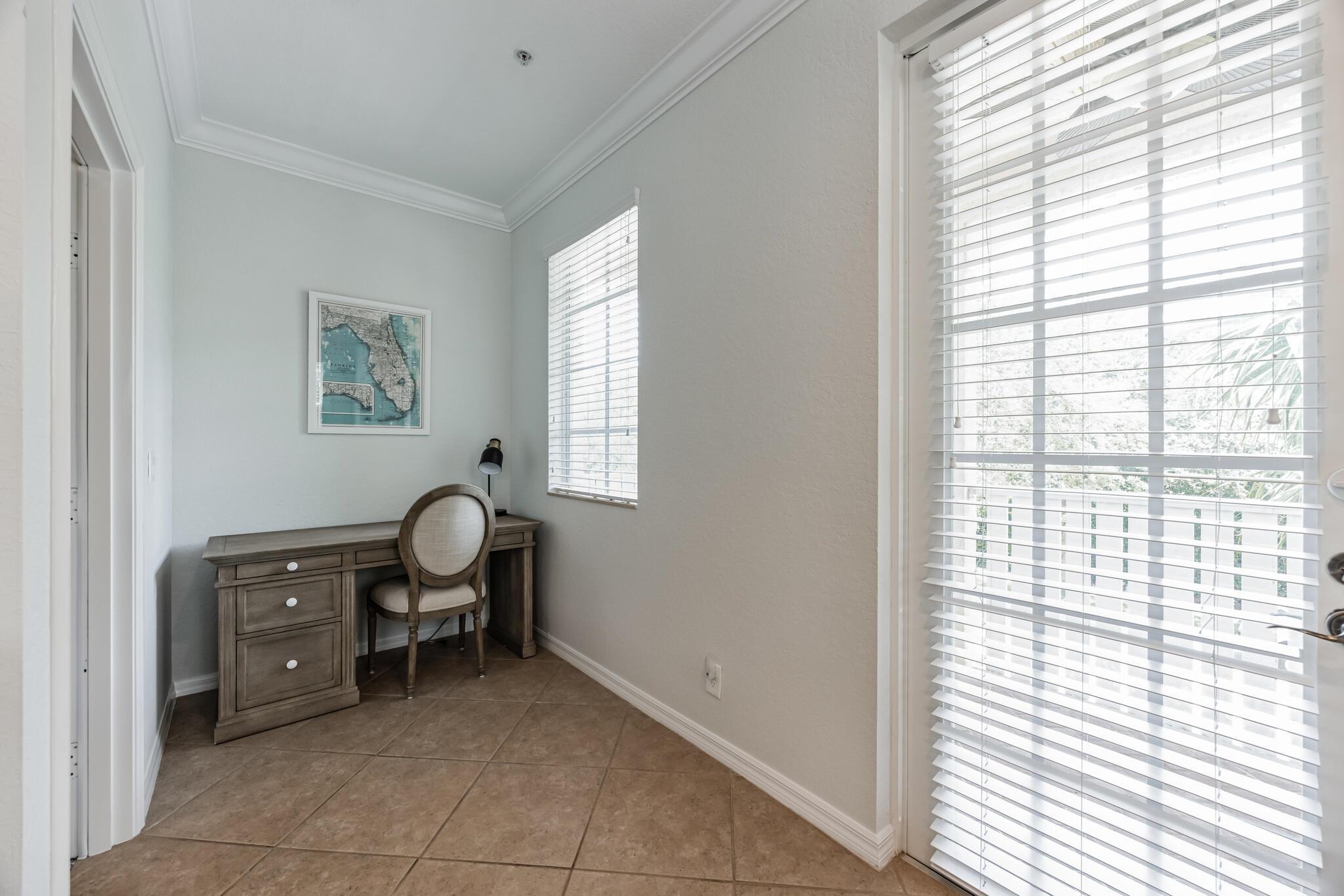 Photo 22 of 28 of 265 Indian Creek Parkway 101 townhome