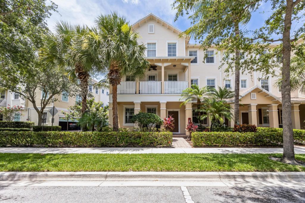 Photo of 265 Indian Creek Parkway #101, Jupiter, FL 33458 (MLS # R11007477)