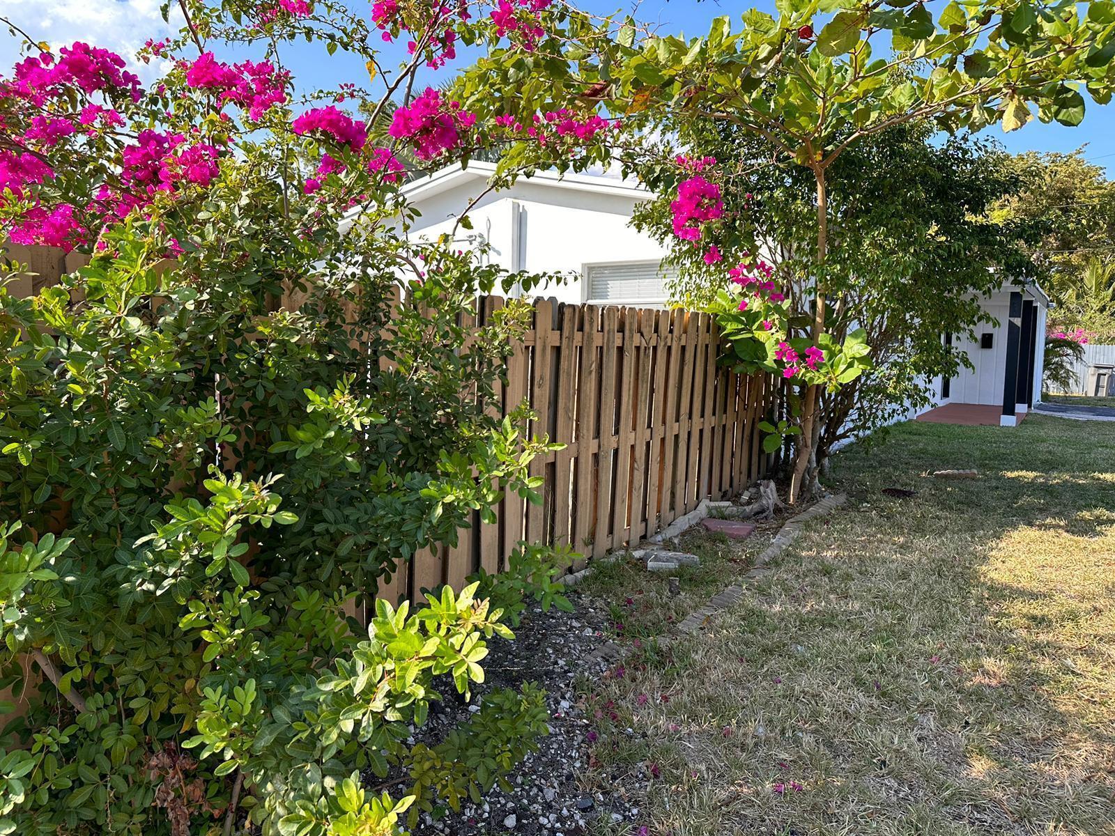 601 NW 38th Street