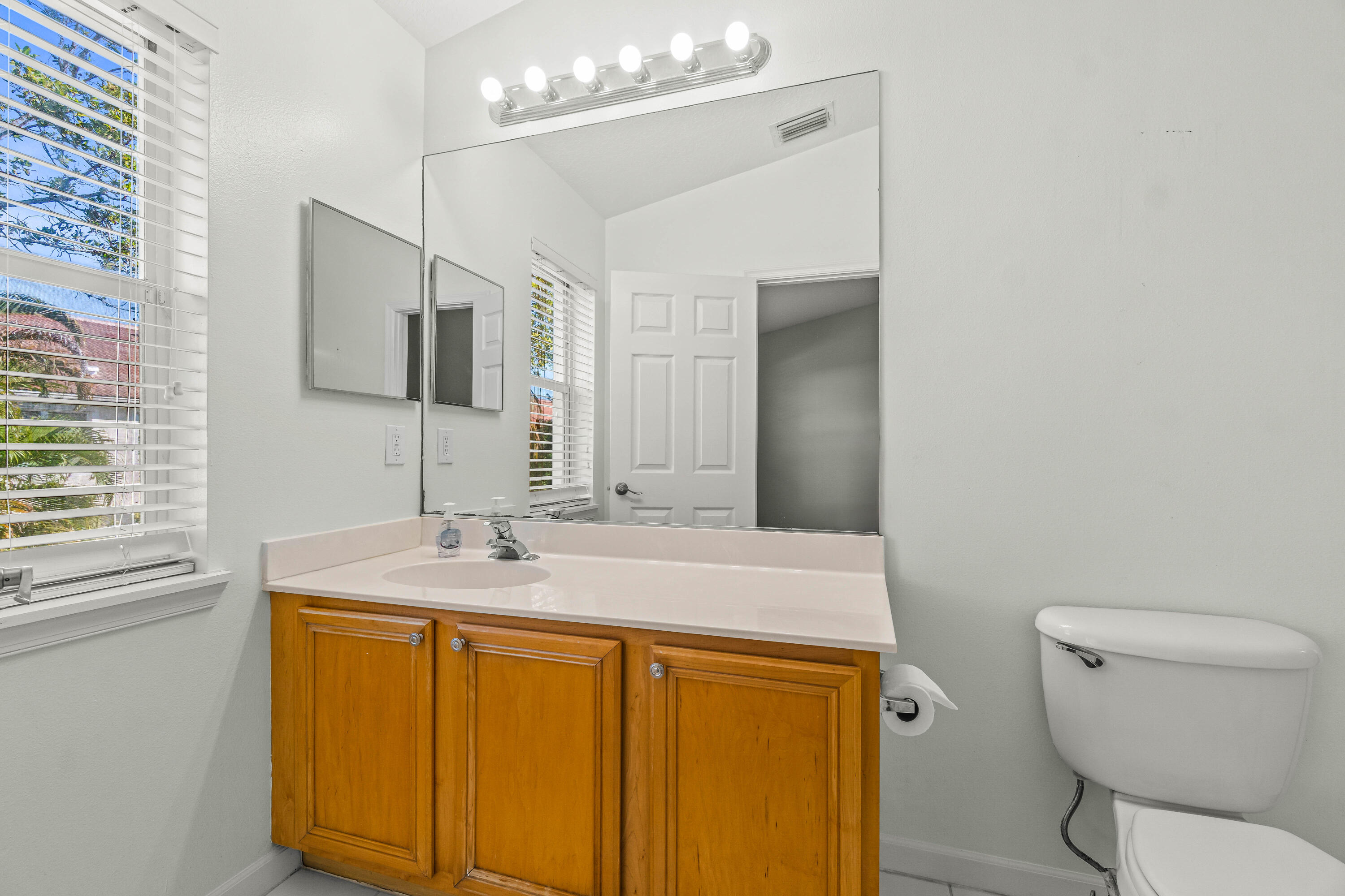 MELROSE PUD VERONA LAKES TR B2 - Residential