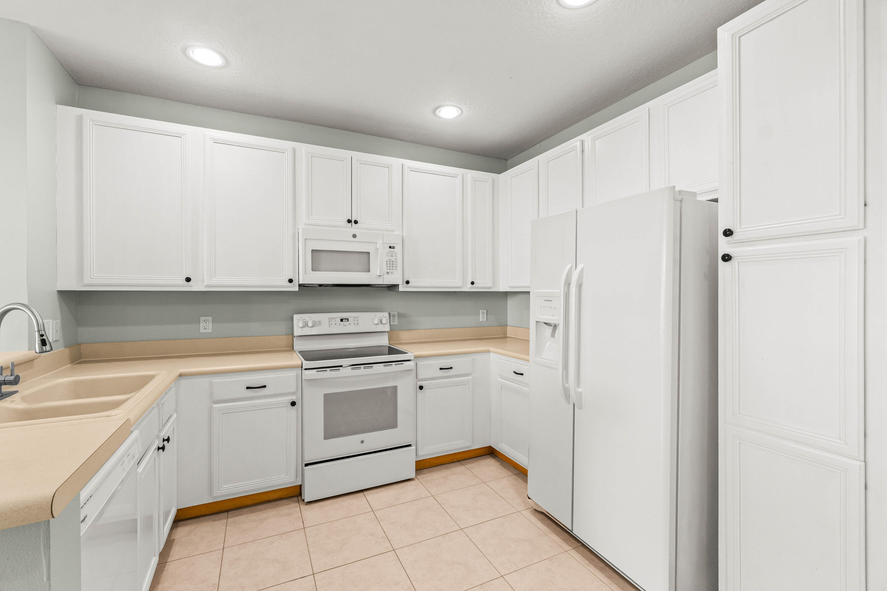 MELROSE PUD VERONA LAKES TR B2 - Residential