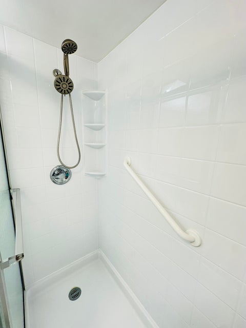Tiny photo for 2079 Harwood F, Deerfield Beach, FL 33442 (MLS # B26085531)