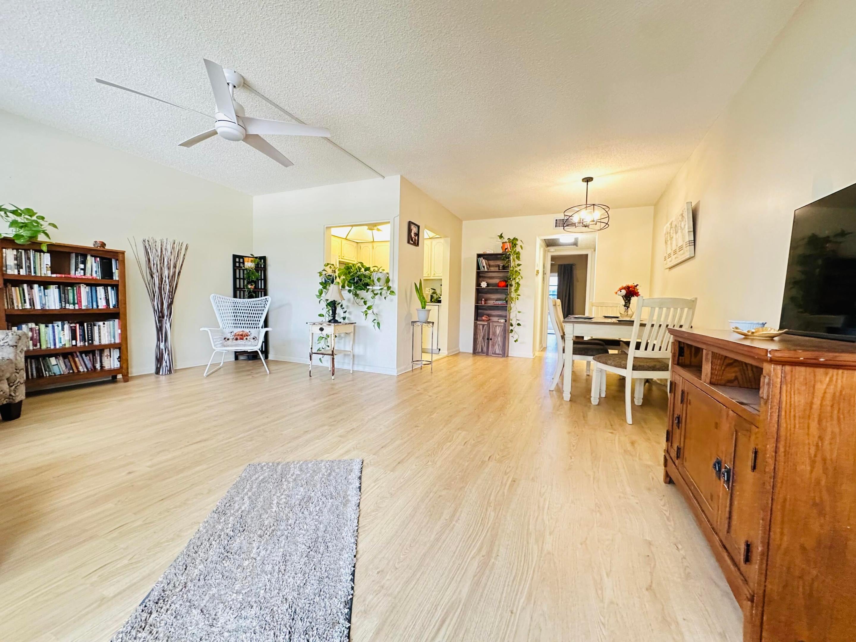 2079 Harwood F