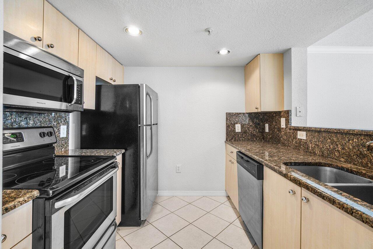 1801 N Flagler Drive 705