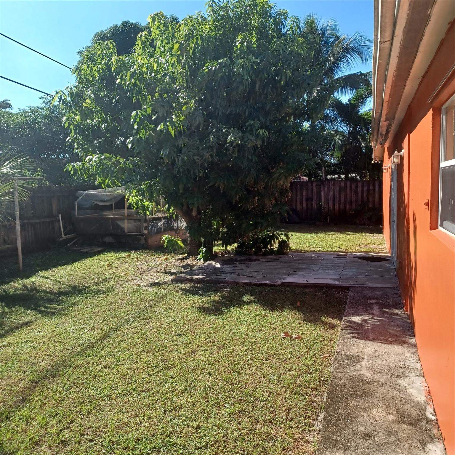 Palm Beach Lakes South 02 - Residential