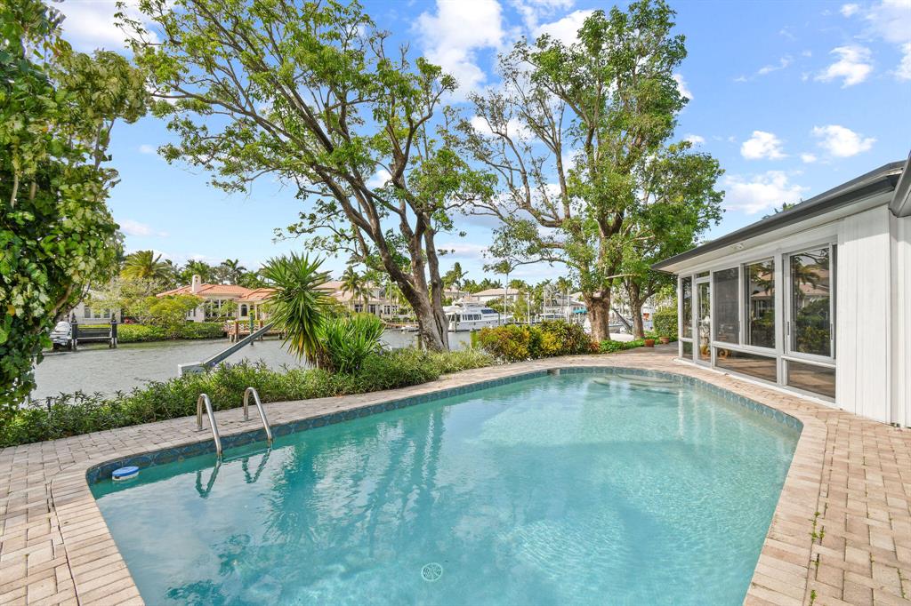 Village of North Palm Bea - Residential