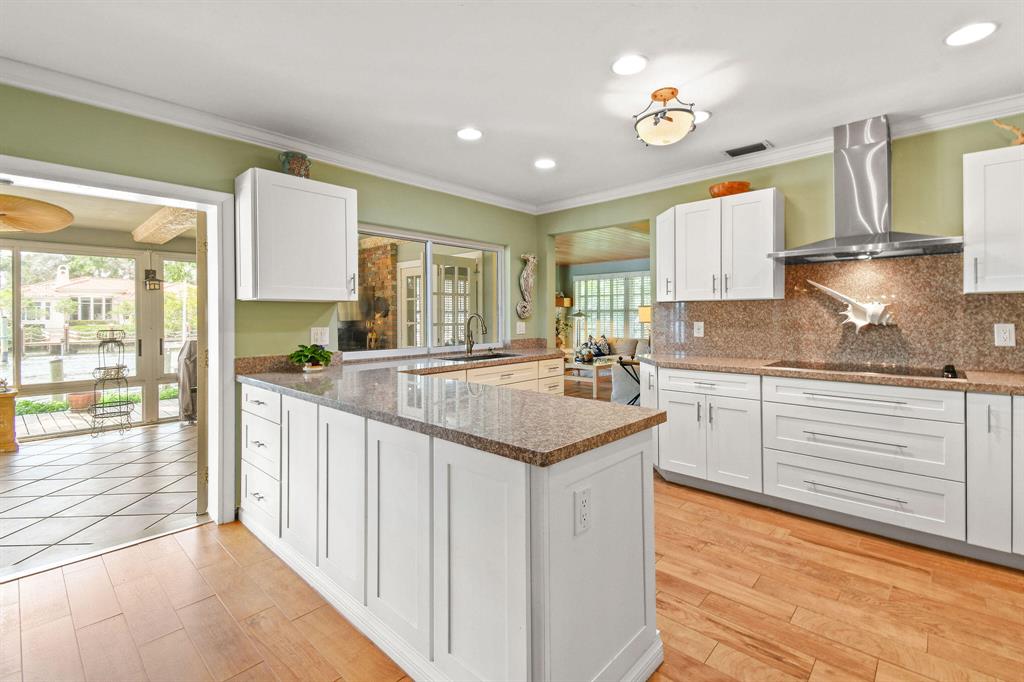 Village of North Palm Bea - Residential