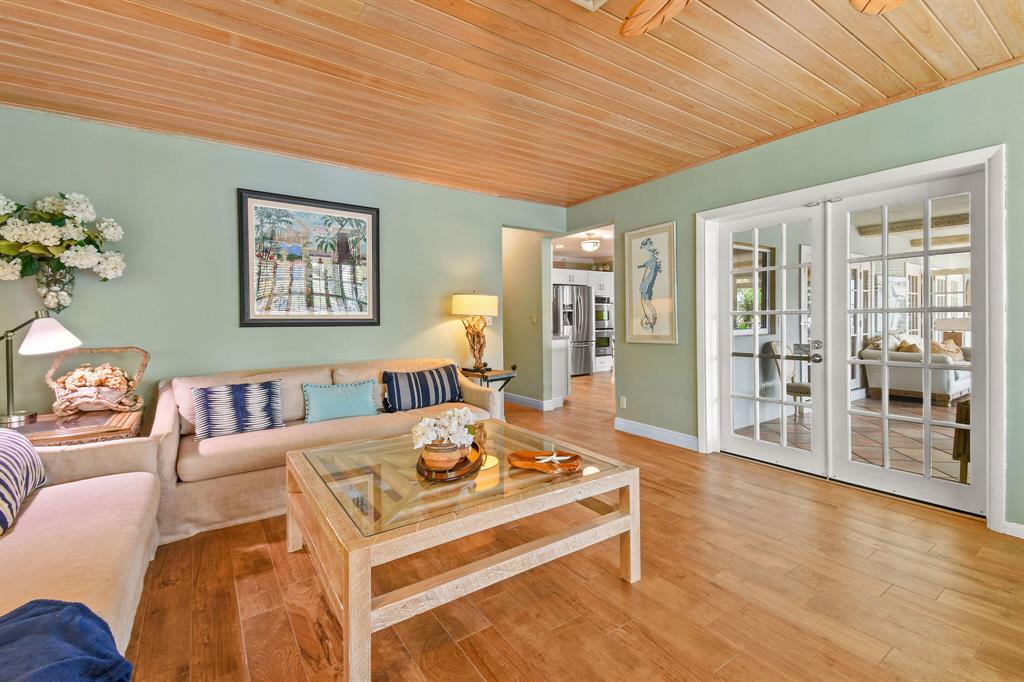 Village of North Palm Bea - Residential