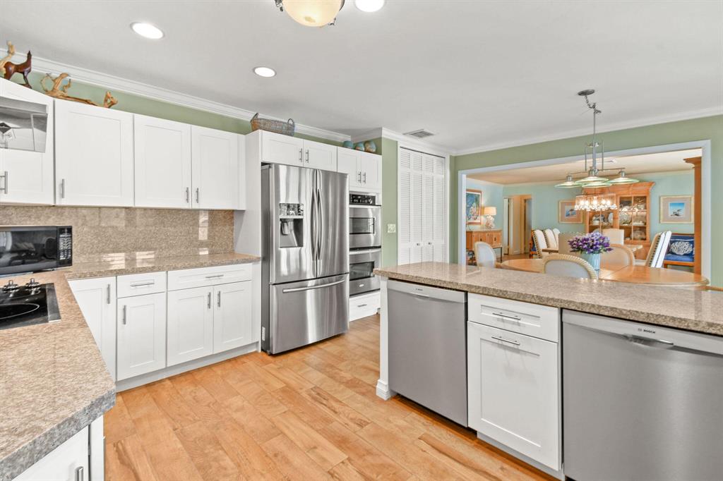 Village of North Palm Bea - Residential