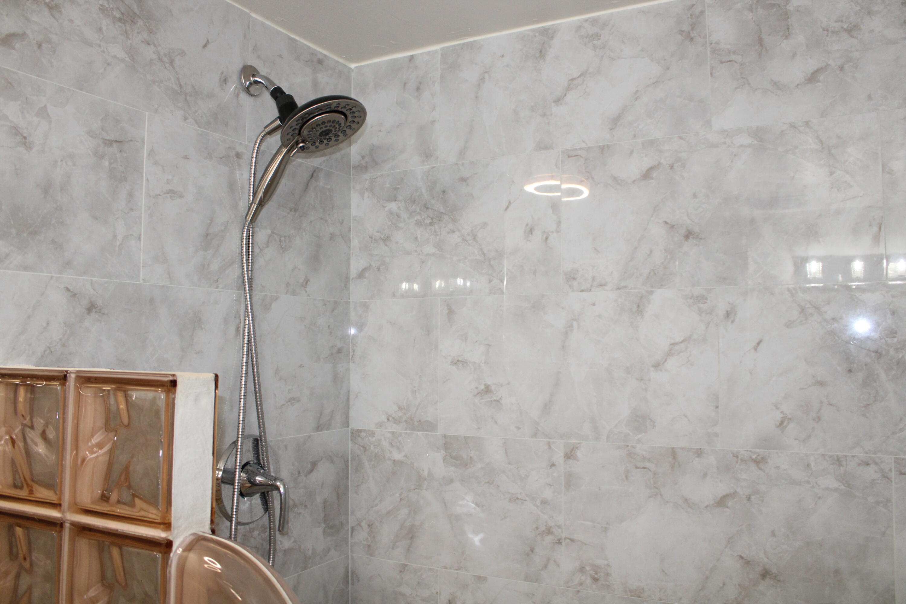 VILLAGES OF ORIOLE BONAIRE - Residential Lease