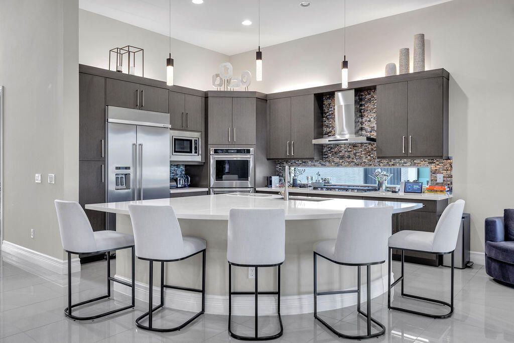 Photo of 16340 Cabernet Drive, Delray Beach, FL 33446 (MLS # R11011549)