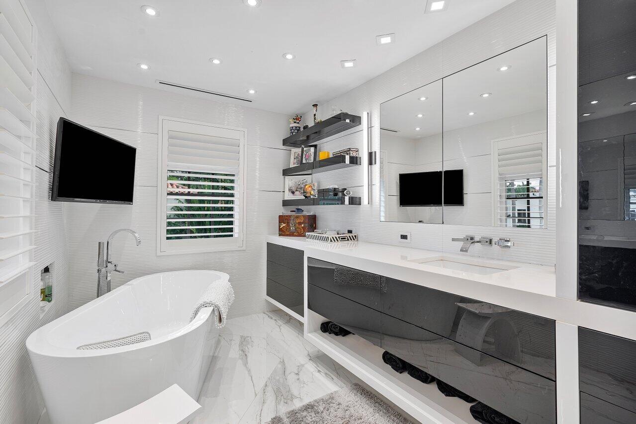 POINCIANA PARK 2ND ADD IN - Residential