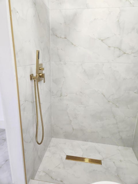 Tiny photo for 401 SE 1st Avenue, Pompano Beach, FL 33060 (MLS # B26050918)
