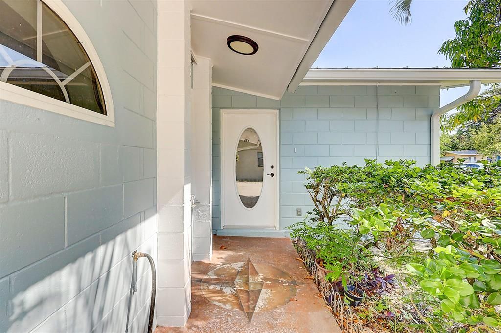 Photo of 2923 Sherwood Lane, Fort Pierce, FL 34982 (MLS # R10889145)