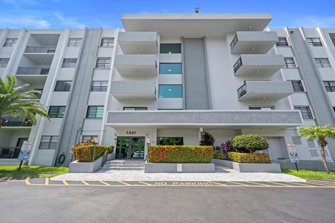 1301 NE 7th Street 113