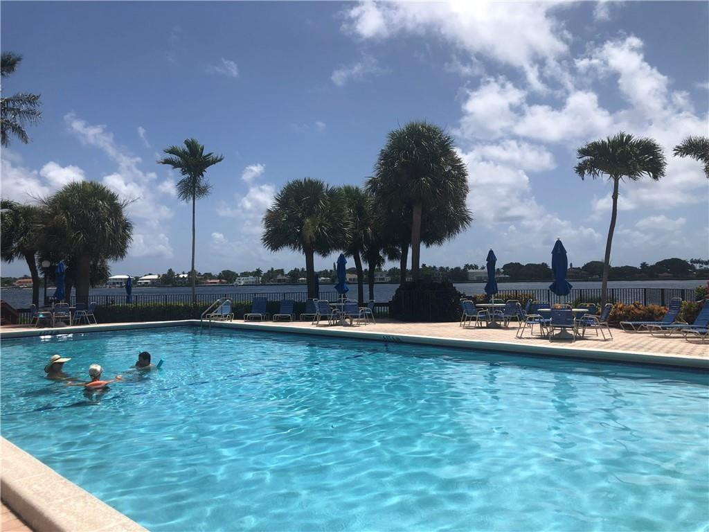 Half Moon Bay - Residential