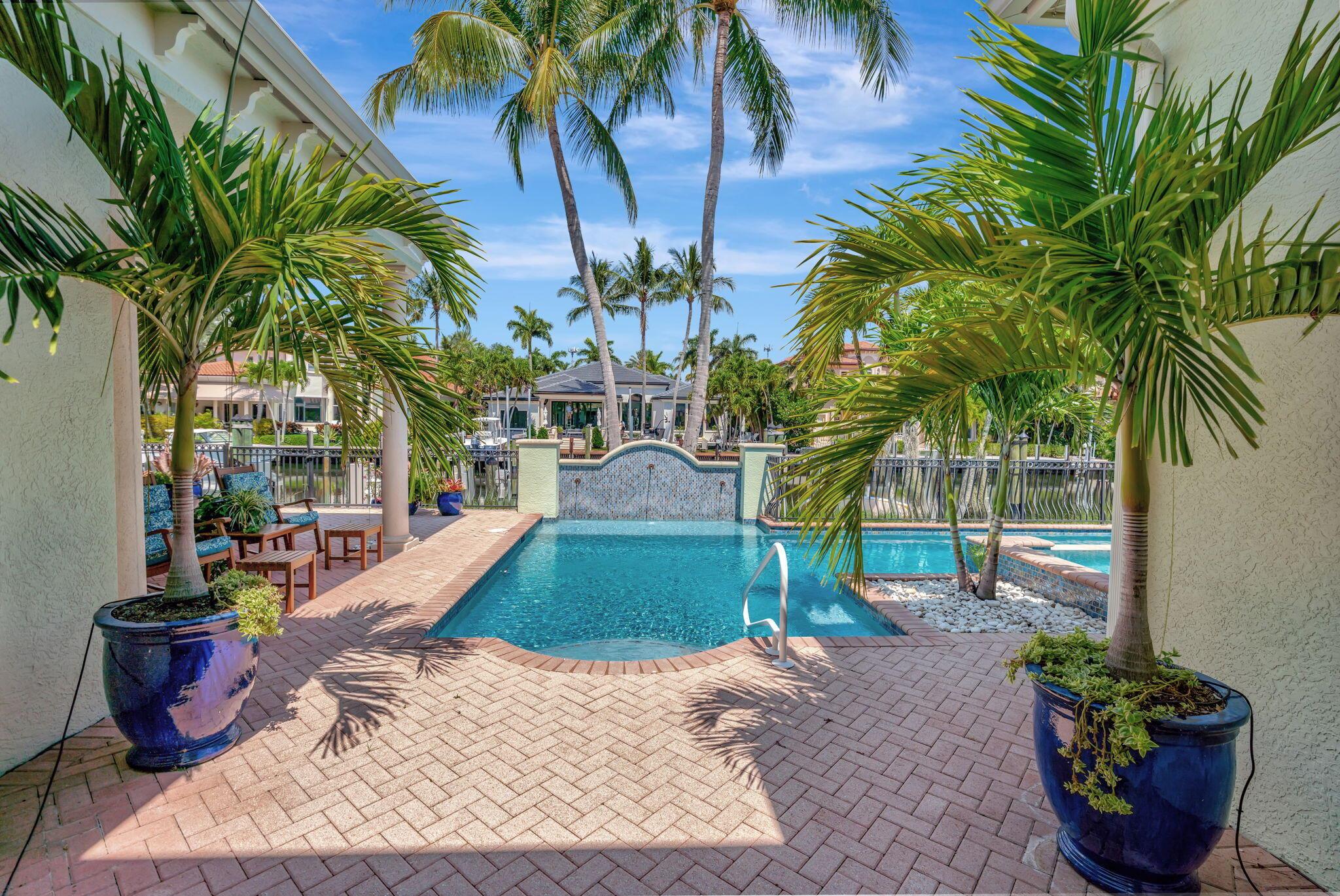 HARBOUR ISLES - Residential