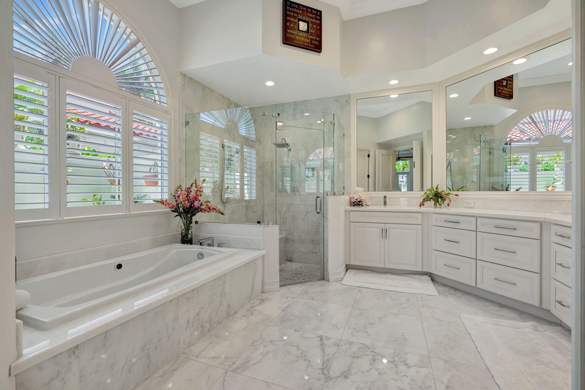 HARBOUR ISLES - Residential