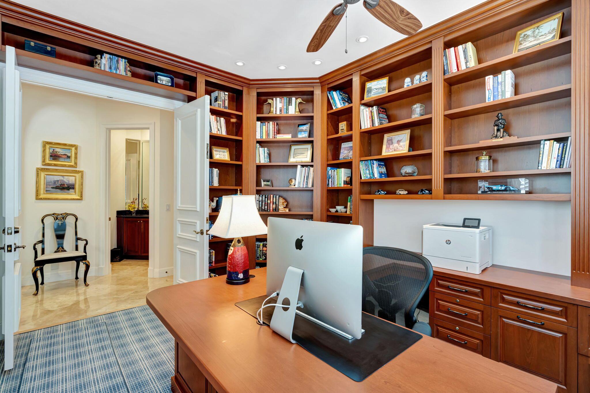 HARBOUR ISLES - Residential