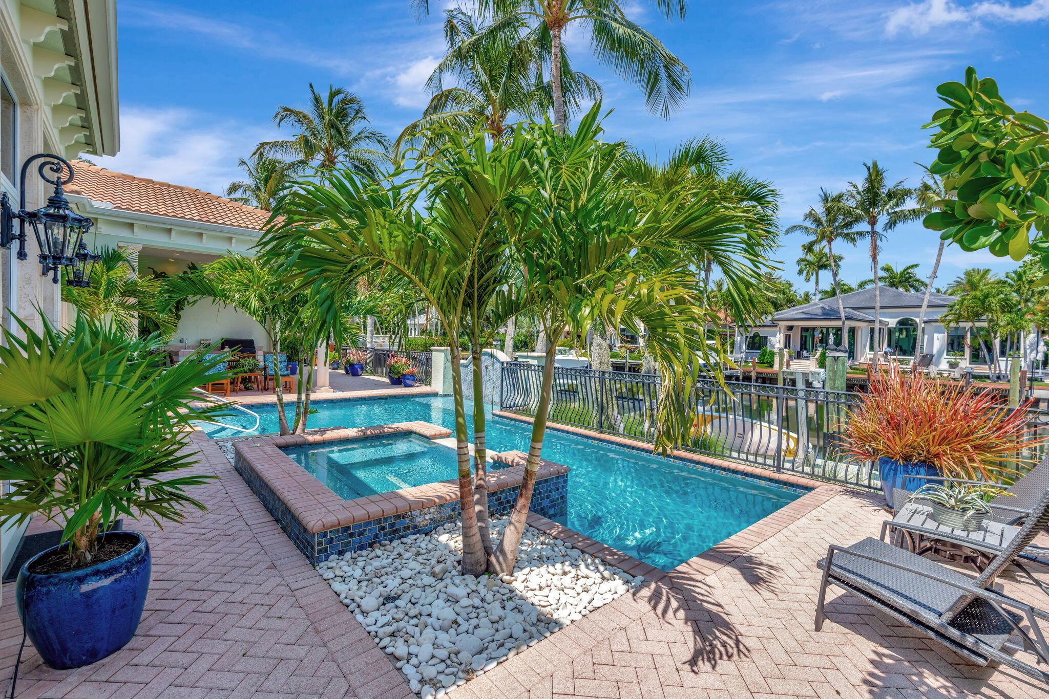 HARBOUR ISLES - Residential