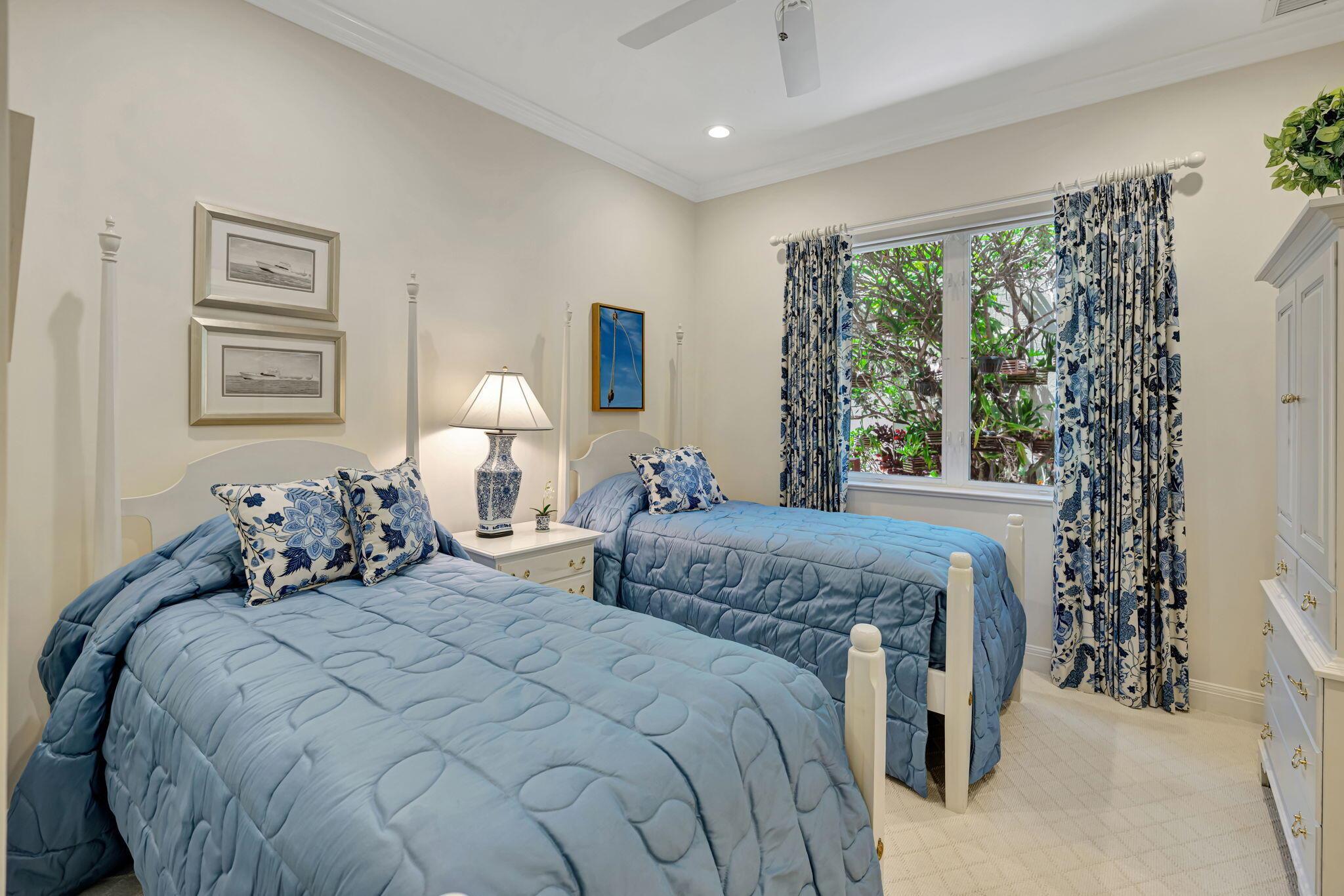 HARBOUR ISLES - Residential